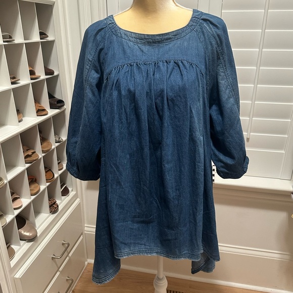 Free People loose denim top sz S/P - Picture 2 of 3